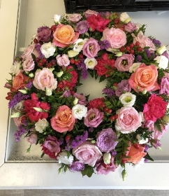 Miss Piggy Rose and Cerise Wreath