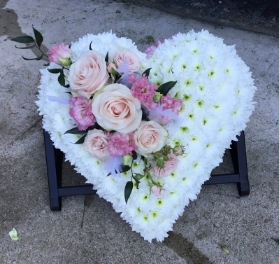 Pastel spray Based Heart on Stand