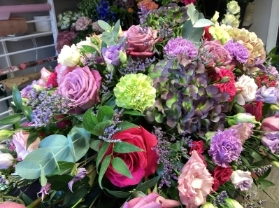 Purple Hdrangea and Cerise Rose Casket Spray