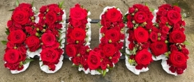 Red Rose Mum lettering